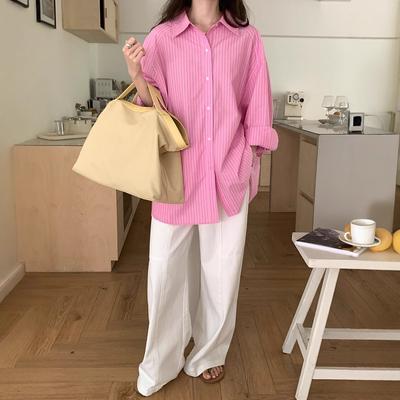 Розовая полосатая рубашка женская