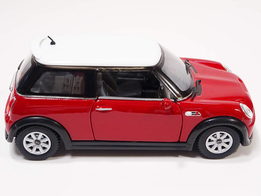 Kinsmart Mini Cooper S Red 1/28 Scale Diecast Car KT5059
