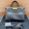 [Б/у] Сумка-кроссбоди YSL Manhattan из гладкой кожи с золотой пряжкой, маленькая - в отличном состоянии #7TGFHT