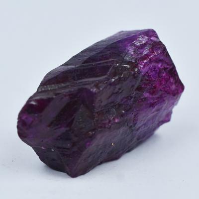 СЕРТИФИЦИРОВАННЫЙ 86 карат Натуральный Фиолетовый Необработанный Сырой Сапфир Необработанный Россыпной Драгоценный Камень