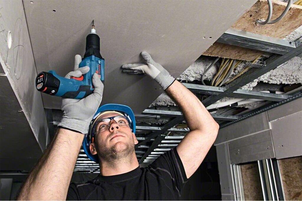 Дрель-шуруповёрт Bosch GTB 12V-11 без аккумулятора и зарядного + L-BOXX