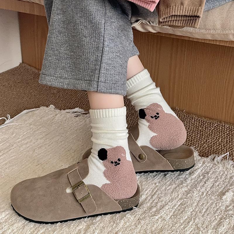 Women’s Pure Cotton Cartoon Animal Mid-Calf Socks – Autumn/Winter, Sweat-Absorbent, Japanese Style Little Bear Design