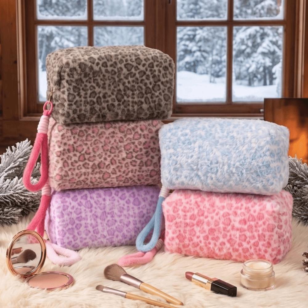 Large Capacity Plush Cosmetic Bag Leopard Print Pattern Travel Cosmetic Case Cosmetics Storage
