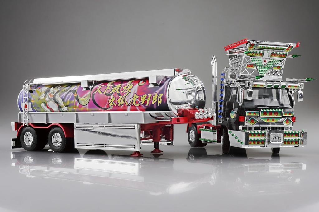 Пластиковая модель Aoshima Bunka Kyozaisha The Deco Truck Series Demon Raihou, 1/32, № 6 (Машина)