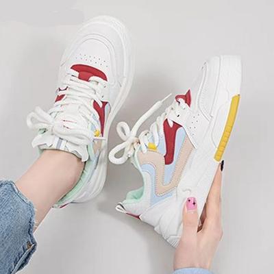 Белые кроссовки на платформе весна новые удобные модные на плоской подошве дышащие контрастного цвета кеды повседневные спортивные папины кроссовки
