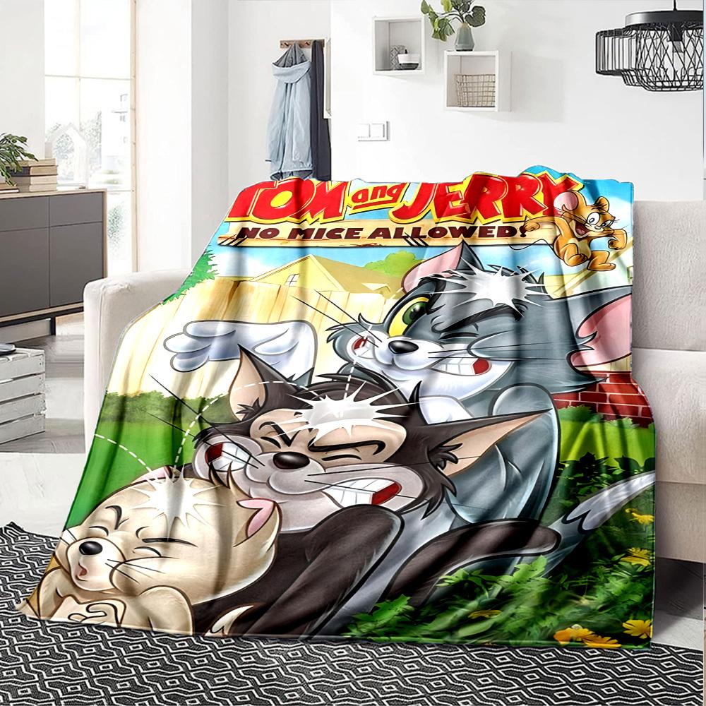 1pc Tom and Jerry Flannel Blanket Soft Warm Throw for Home, Office, Travel, All-Season Cozy Bedding GiftL1075