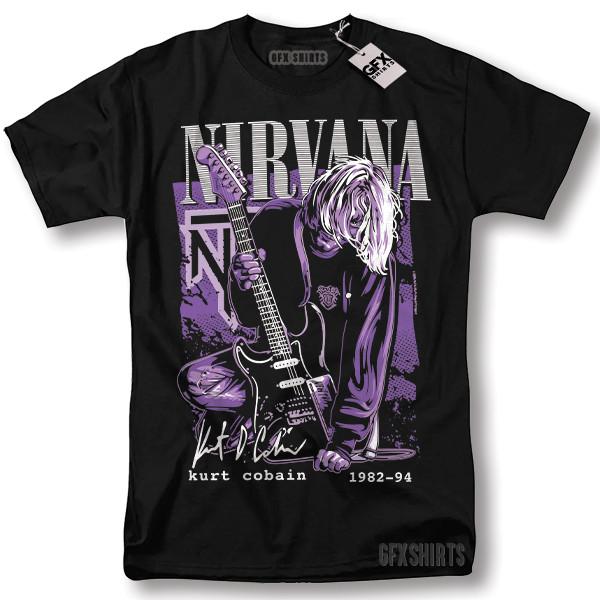 Футболка Nirvana с изображением Курта Кобейна и его рок-концерта. Винтажная футболка с графическим дизайном.