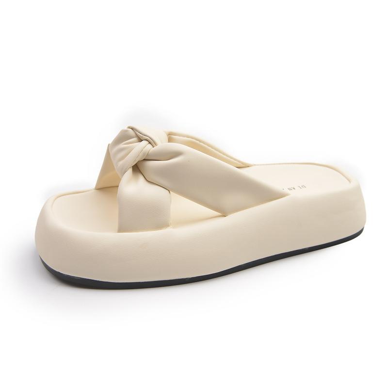 Крутые шлепанцы для женщин Летние полушлепанцы Универсальная пляжная обувь