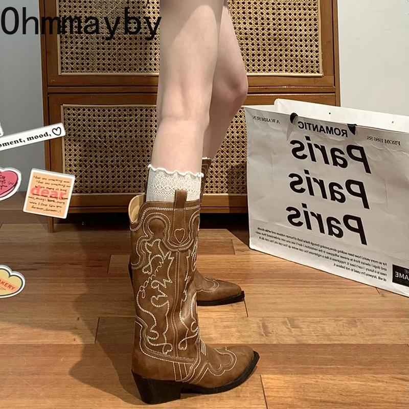 Мода вышивка женские ковбойские сапоги в стиле вестерн модные длинные сапоги рыцаря с застежкой на квадратном каблуке осенне-зимняя обувь