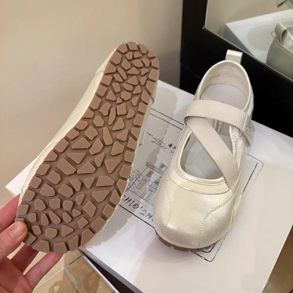 Popular Ballet Mary Jane Shoes Women's Summer 2025 New Versatile Flat-bottomed Shallow Mouth Single Shoes Simple German Training Shoes
