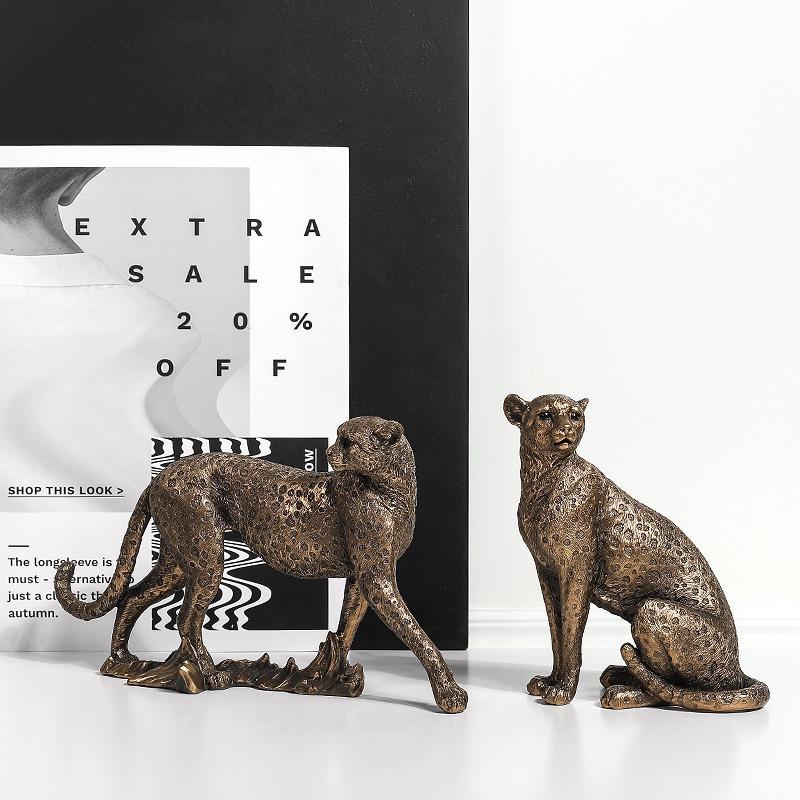 Modern Simple Creative Leopard Resin Crafts Art Deco Design Knick-Knacks for Home Office Figures Animal for Hotel Desktop