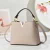 Bag Women's 2026 New Casual Commuter Handbag Large Capacity Fashion Retro Simple Shoulder Crossbody Women's Bag