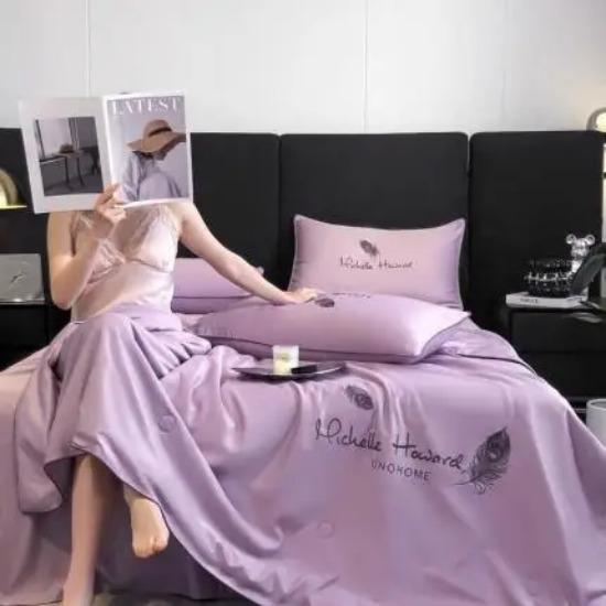 Double-piece and Feather Embroidered Summer Quilt Single Piece Tensile Soft and Comfortable Adult Air Conditioning Quilt