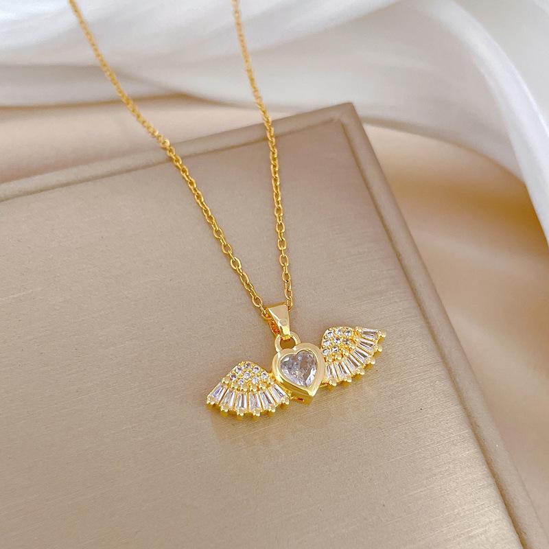 Light Luxury Temperament Real Gold Gorgeous Angel Wings Necklace Female Versatile Collarbone Chain Titanium Steel Chain