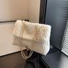 Fashion Women Shoulder Bag Furry Handbag Chain Underarm Bag Large Capacity Square Flap Messenger Bag Plush Totes ARI