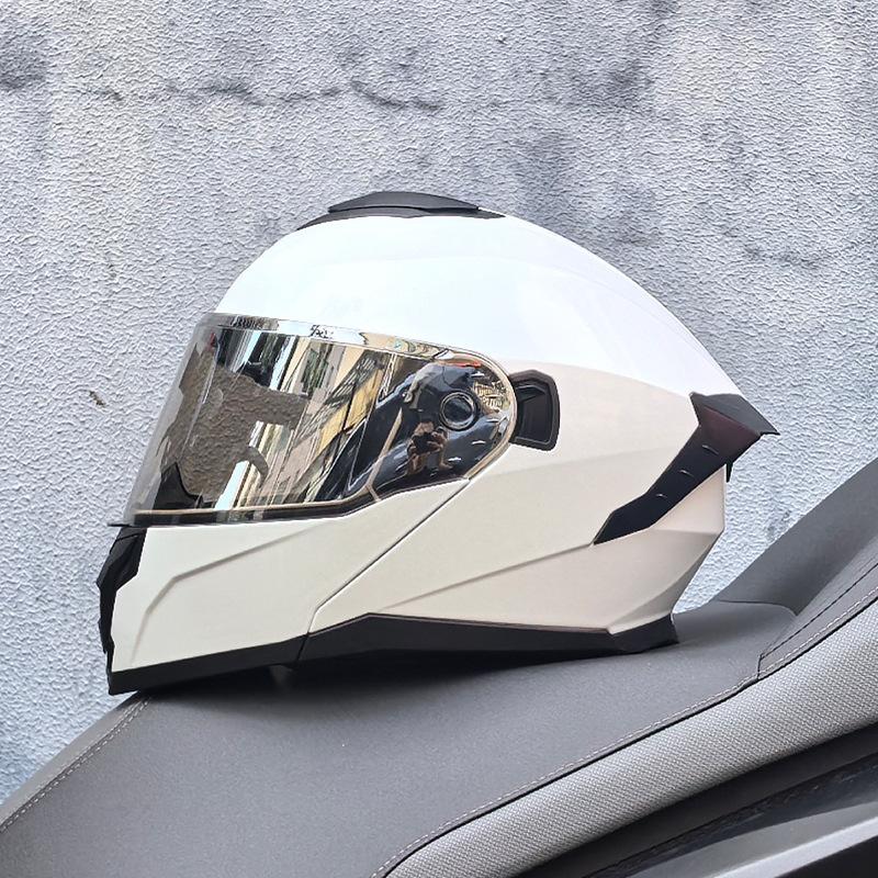 Motorcycle Helmet Men's and Women's Face-off Helmet Summer Locomotive Full Helmet Universal Safety In All Seasons