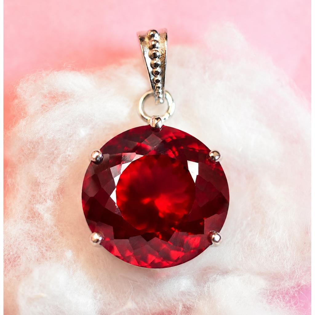 925 Sterling Silver 17Ct Round Red Ruby NATURAL Gemstone Pendant