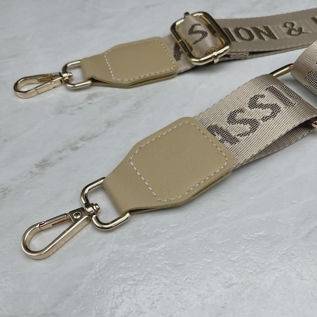 Регулируемый модный ремень для женской сумки через плечо с буквенным принтом - широкий тканый аксессуар.