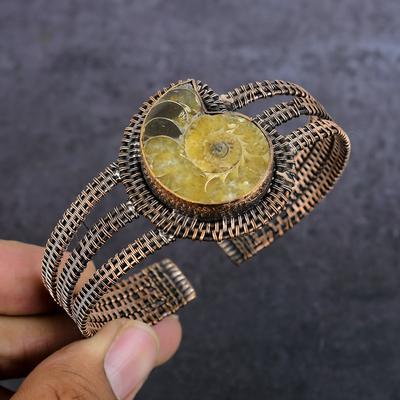 Браслет-манжета из натурального аммонита, окаменелого драгоценного камня, медной проволоки, регулируемый t7W88