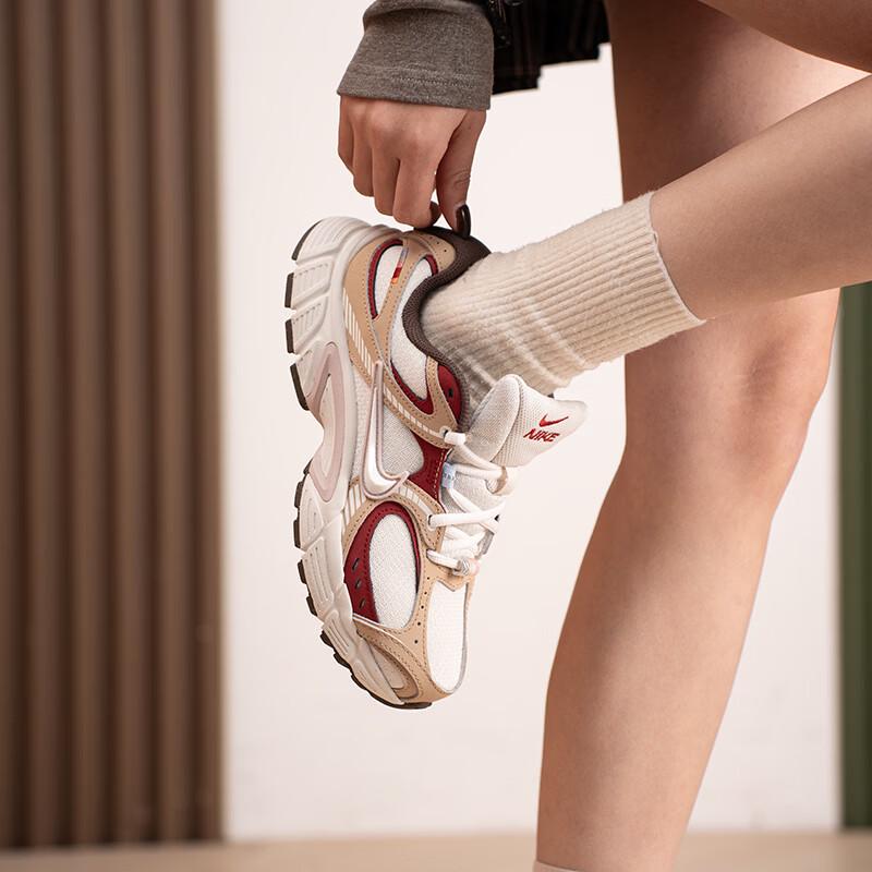 Nike Женская спортивно-повседневная обувь IQ1151-001