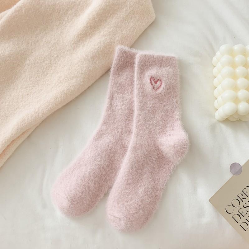 Корейские плюшевые носки с сердечками для женщин, теплые, мягкие, из норкового бархата, напольные носки, осенне-зимние, утолщенные, термо, из кораллового флиса, носки для сна