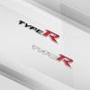 BXK3 2Psc Car Badges Type R Trunk Emblem Metal Stickers Body Decals Letter Decor For Honda Civic City CR-V XR-V HR-V Accord FIT Jazz