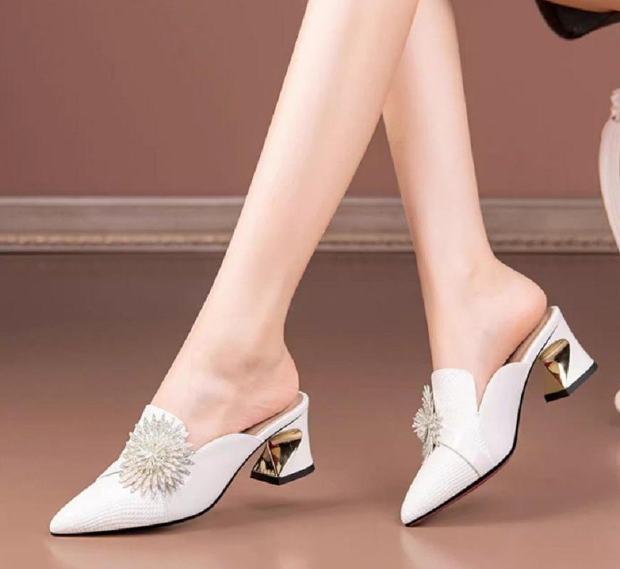 Women Cute Pointed Toe Floral Crystal Spring Slip On Square Heel Shoes Lady Casual Grey Comfort Heel Pumps Ab559