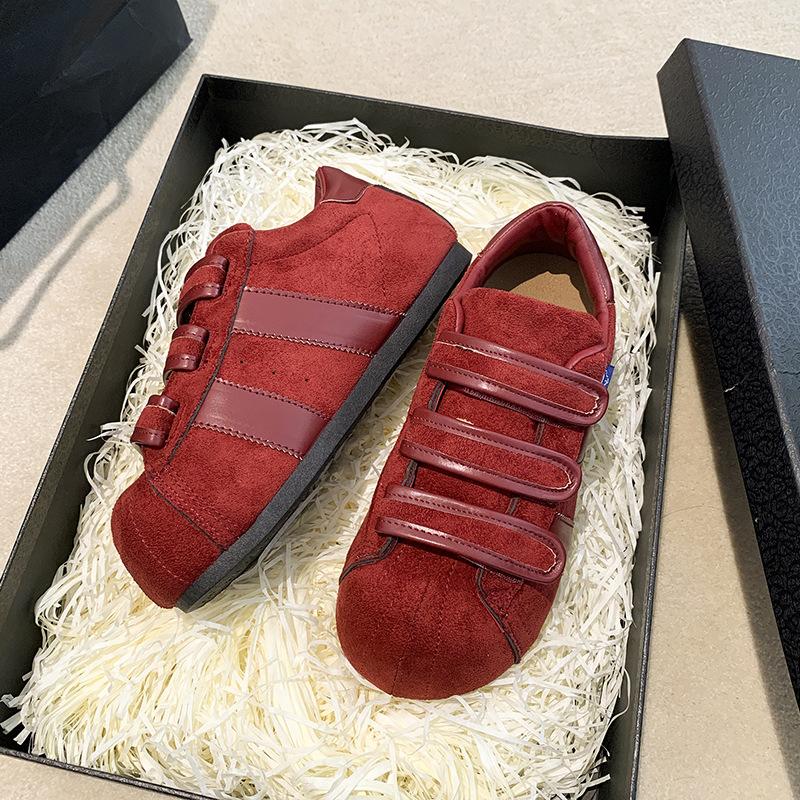 Ретро матовые туфли на платформе с большой головой женские 2025 осень новые на плоской подошве с внутренней высотой увеличение низкий верх спортивная обувь повседневные моральные тренировочные туфли