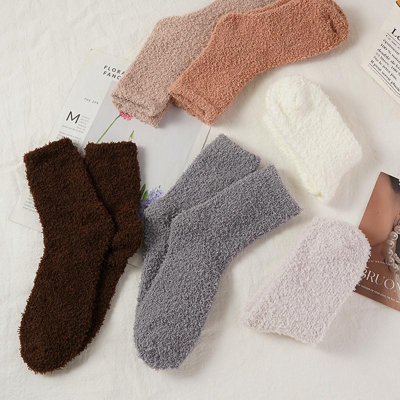 Coral Fleece Socks Fleece-lined Warm Sleep Socks Floor Socks Autumn and Winter Women's Mid-calf Socks Non-shedding