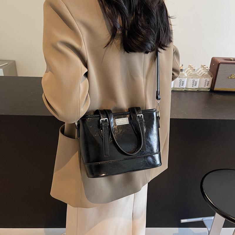 Женская сумка через плечо Новая повседневная универсальная сумка-мессенджер Женская сумочка