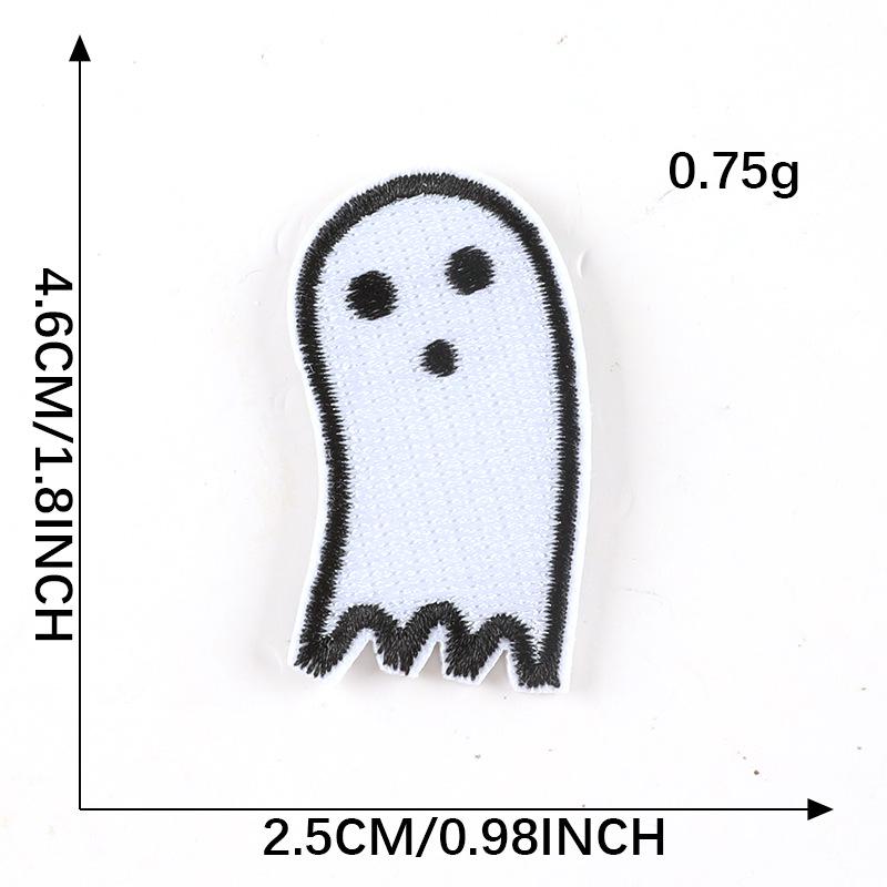 Наклейка-вышивка с изображением призрака-череп: Одежда и обувь Аксессуары