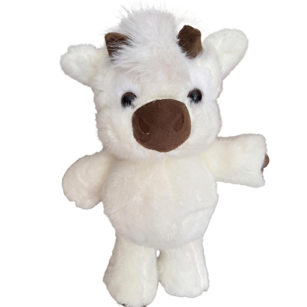 Highland Cow Plush Toy Soft Stuffed Animal with Fluffy Fur and Horns for Kids and Adults Cuddly Plushie for Home Office Decor Gift