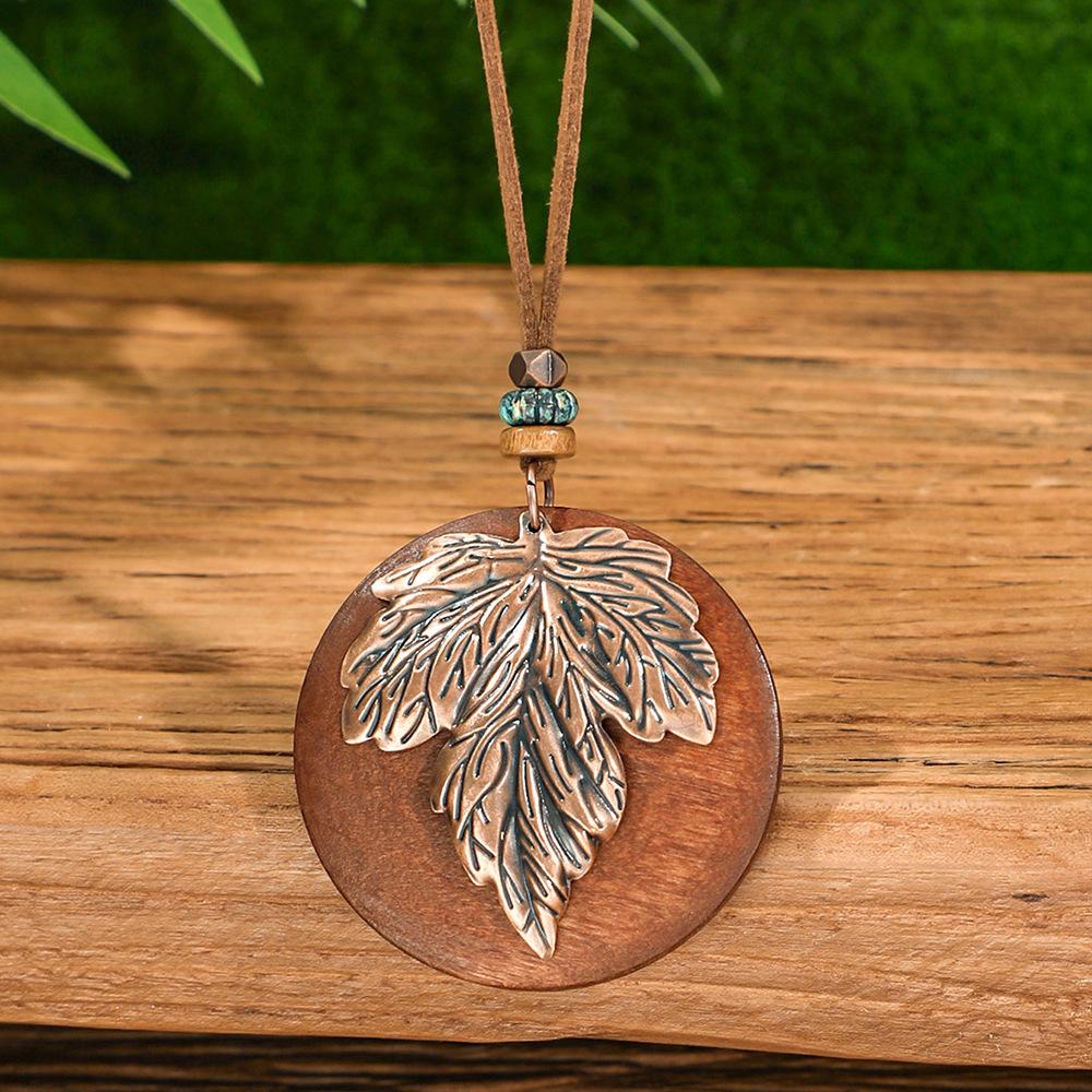 Элегантная подвеска из бирюзовой ракушки Женская мода Коричневые подвески Ожерелья Бохо Длинное ожерелье Ювелирные изделия