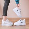 Модные женские кроссовки большого размера, осенние кожаные легкие белые кроссовки, женские туфли на вулканизированной платформе, весенние повседневные дышащие спортивные туфли