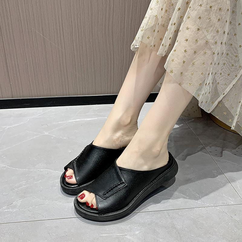 Leather Wedge Sandals and Slippers Women's 2024 Summer New Thick Bottom Raised Platform Shoes Fish Mouth One Word Flip Sandals