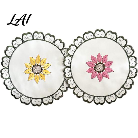 Washable Polyester Pot Mats Flower Shaped Placemat with Embroidered Sunflower Pattern Pastoral Style for Dining Table Soft Fabric Plate Retro