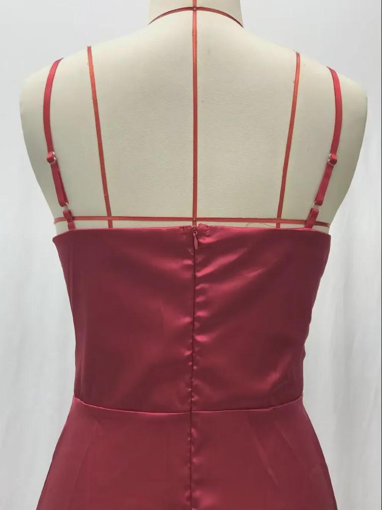 Весна/лето 2025 г. Европейское и американское сексуальное платье с V-образным вырезом и подтяжками