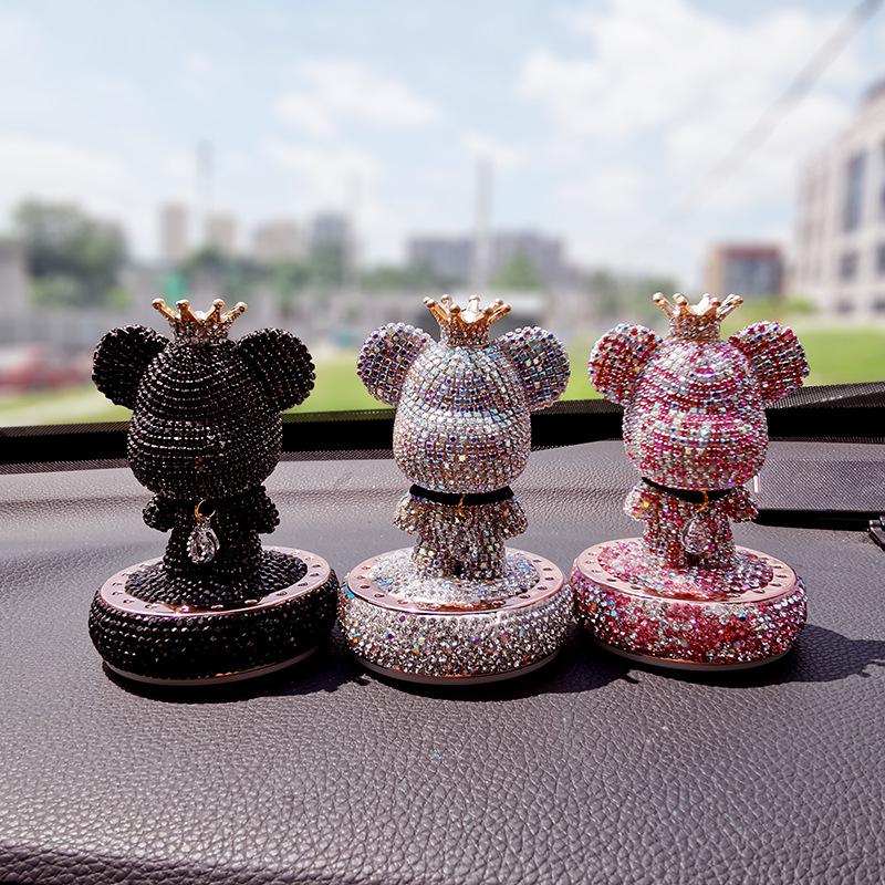 Creative Cartoon Bear Diamond-Studded Car Perfume Ornament - Solid Perfume Gift Decor