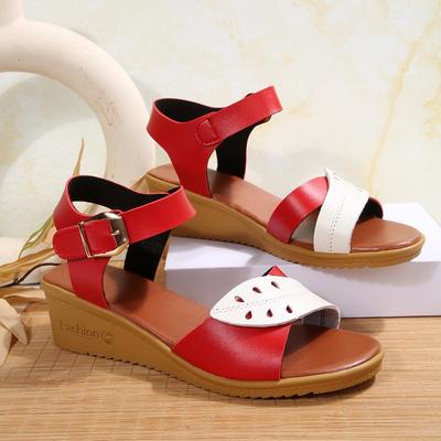 Женская обувь – Сандалии