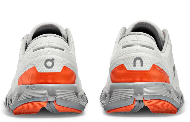 On Running Cloud X 3 Ivory Alloy Женские 60.98252