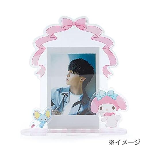 Sanrio Kuromi Cheki Stand (Enjoy Idol) 950220 Acrylic Stand with Heart-Shaped Hole on Back Frame