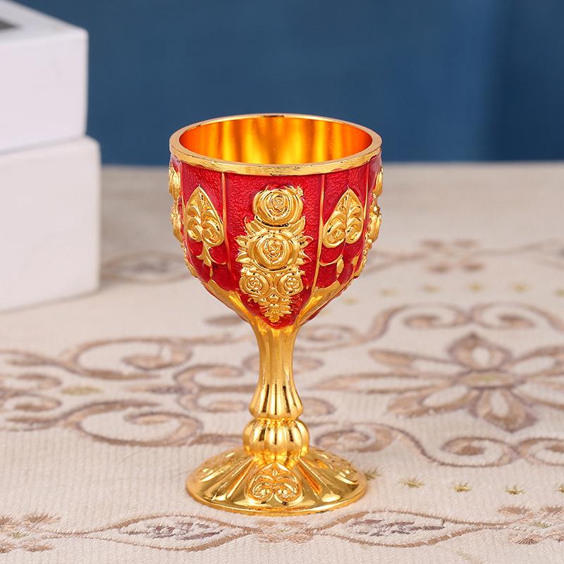 Metal Wine Glasses Retro Dinnerware Goblet Vintage European Style Spirit Vodka Champagne Glasses for Bar Home Decor