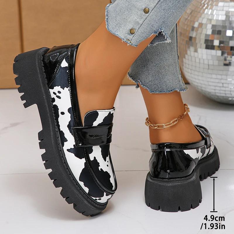 Туфли-лодочки на массивной платформе с принтом коровы и зебры женские 2025 осень из искусственной кожи на толстой подошве лоферы женские большого размера униформа обувь лолиты