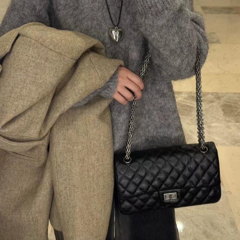 Женская кожаная сумка с ромбовидной цепочкой, персонализированным узором «взрыв», из коровьей кожи первого слоя, высококлассная, для通勤, на плечо, мессенджер