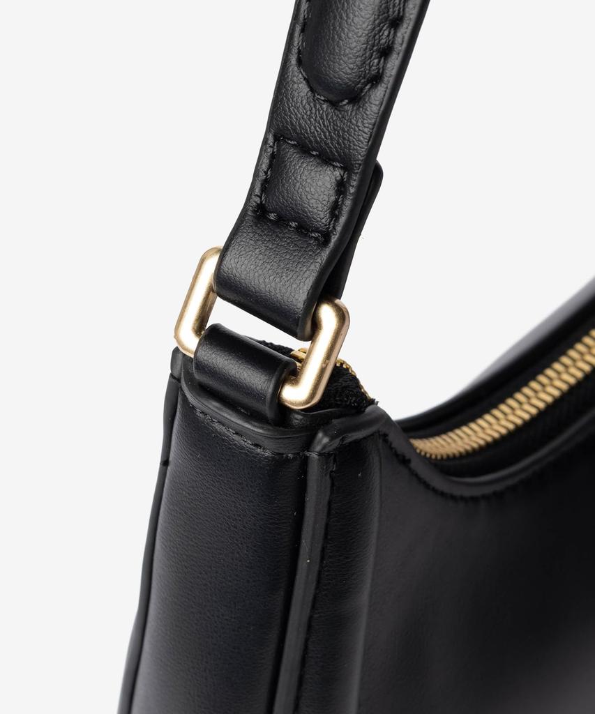 Сумка через плечо LV04F3230G С ПОДНЯТЫМ ЛОГОТИПОМ CK МАЛЕНЬКАЯ СУМКА ЧЕРЕЗ ПЛЕЧО [Calvin Klein] Женская ЧЕРНЫЙ/Черный [Б/У]