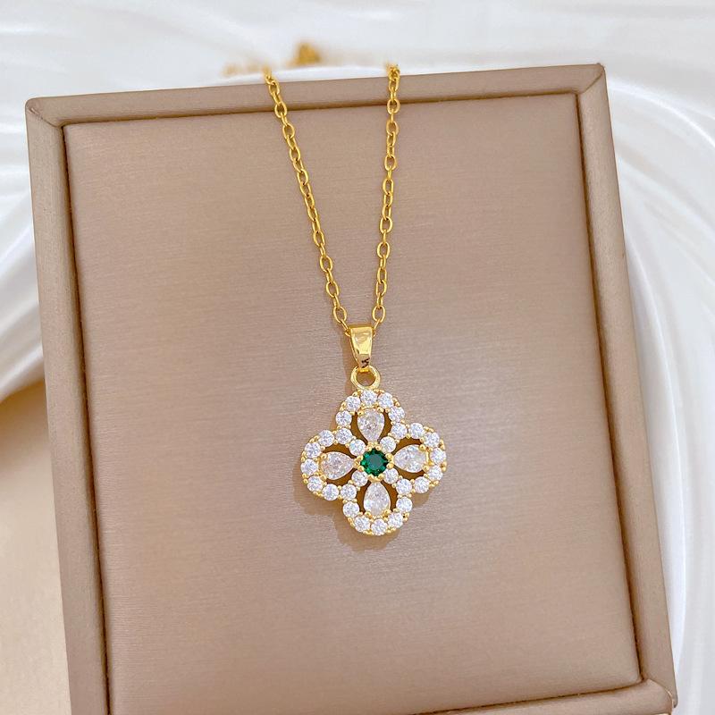 Titanium Steel, Zircon Lucky Grass Light Luxury Temperament Gorgeous Full Diamond Necklace Female Versatile Collarbone Chain Titanium Steel Chain