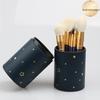 Многофункциональный держатель для кистей для макияжа с крышкой - Зеленый и синий, Большая вместимость, Портативный, Пыленепроницаемый.