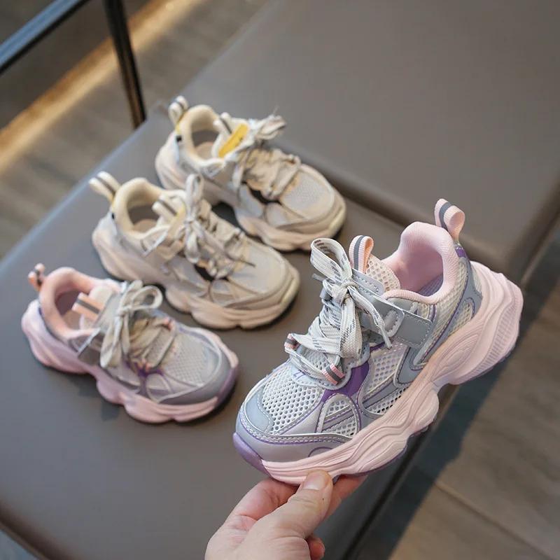 Детские кроссовки легкие 2024 новые дышащие сетчатые спортивные туфли для девочек повседневные модные кроссовки для мальчиков износостойкие