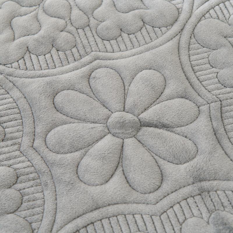 New Thickened Milk Velvet Sofa Cover Non-Slip Plaid Plush Sofa Cushion Winter Solid Color Cream Wind Sofa Backrest Armrest Towel