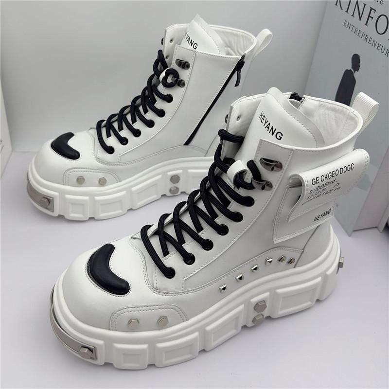 Fashion New Designer Men's Fashion Height Increasing Causal Shoes Male Retro High Tops Flats Moccasins Walking Sneakers Ankle Boots